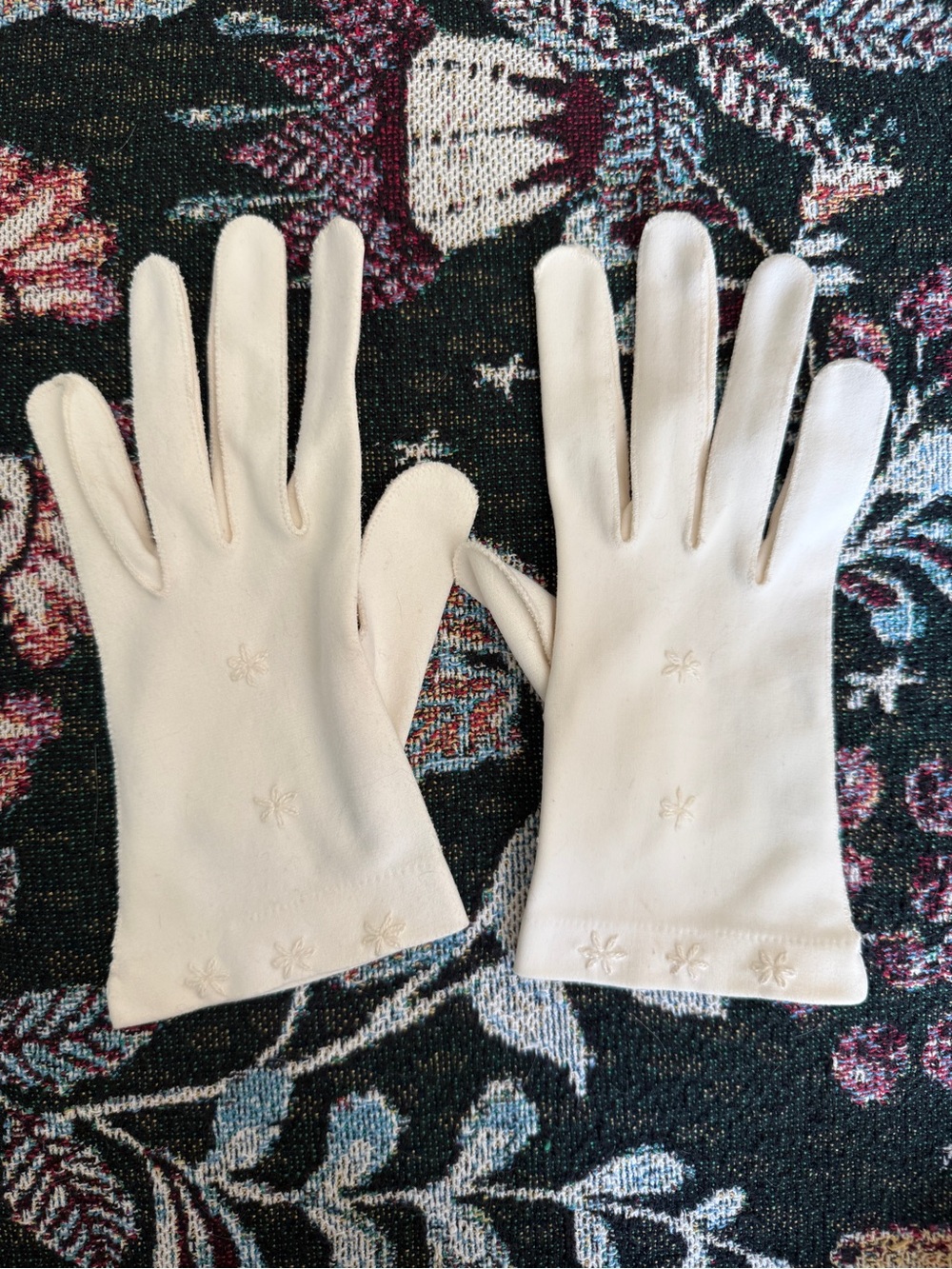 Nylon Vintage Gloves